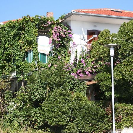 Apartments Petar - 6M From The Sea Barbat na Rabu エクステリア 写真