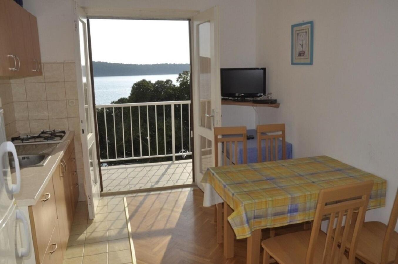 Apartments Petar - 6M From The Sea Barbat na Rabu エクステリア 写真