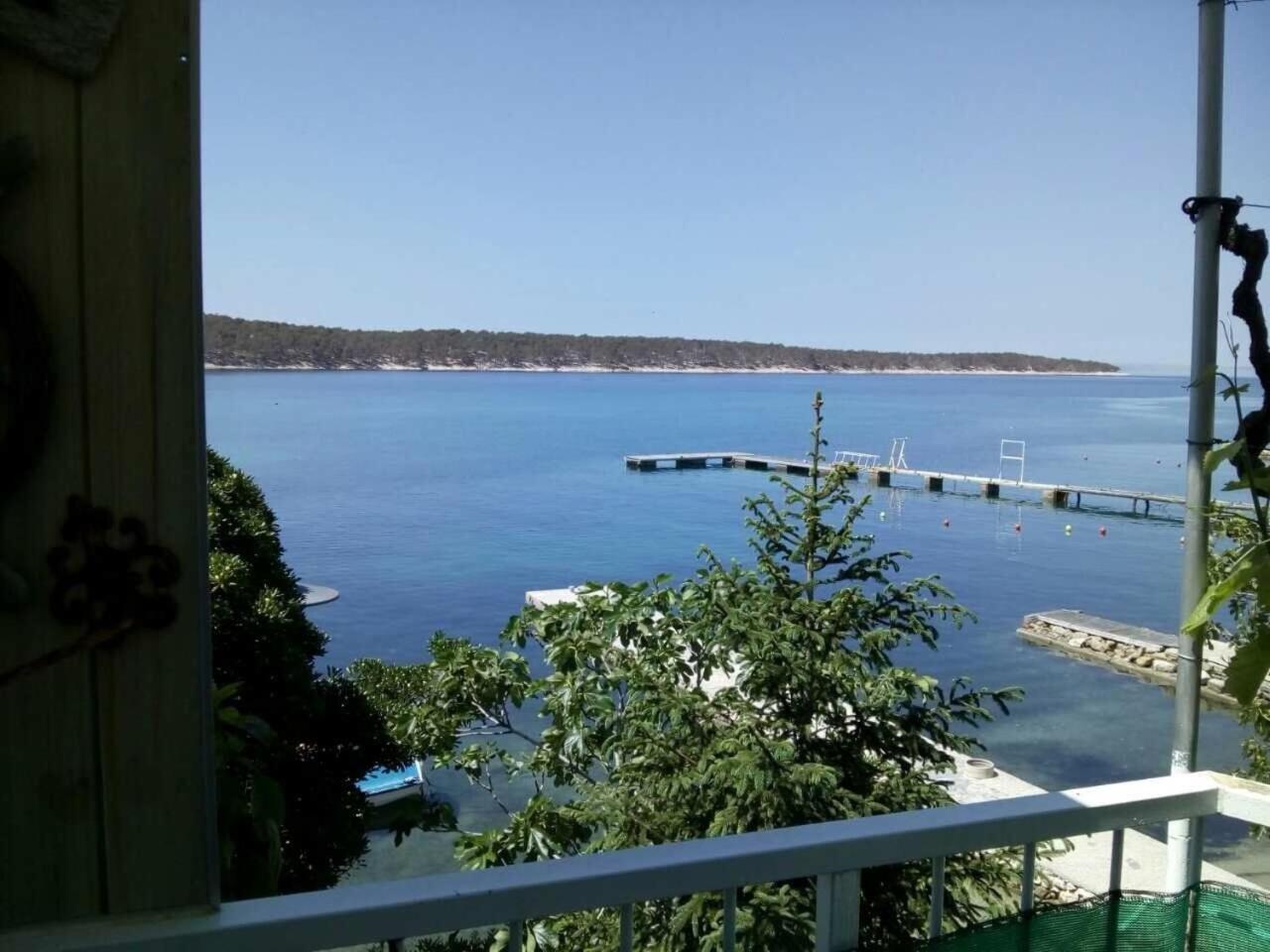 Apartments Petar - 6M From The Sea Barbat na Rabu エクステリア 写真