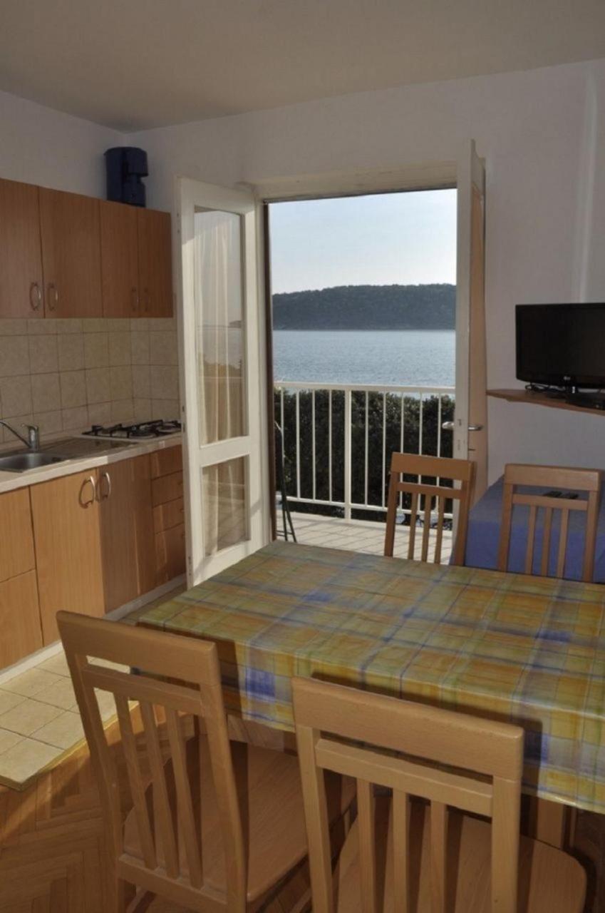 Apartments Petar - 6M From The Sea Barbat na Rabu エクステリア 写真