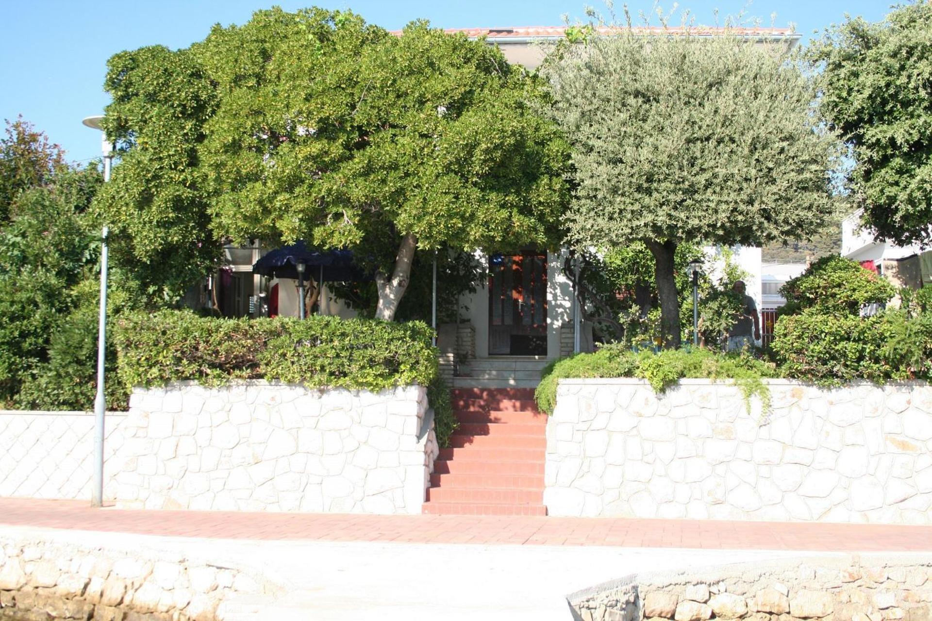 Apartments Petar - 6M From The Sea Barbat na Rabu エクステリア 写真